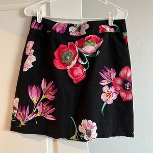 Floral Ann Taylor Mini Skirt - Women’s